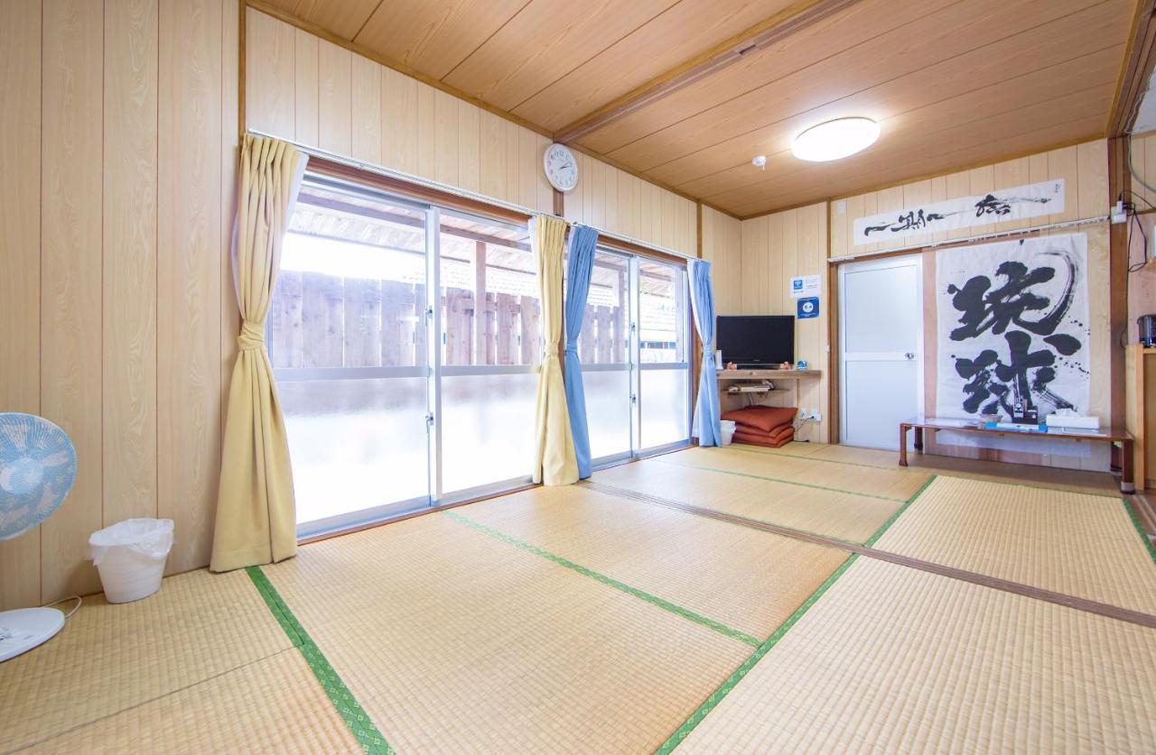 Kitakara Yuimaru Annex Hotel Nakijin Buitenkant foto