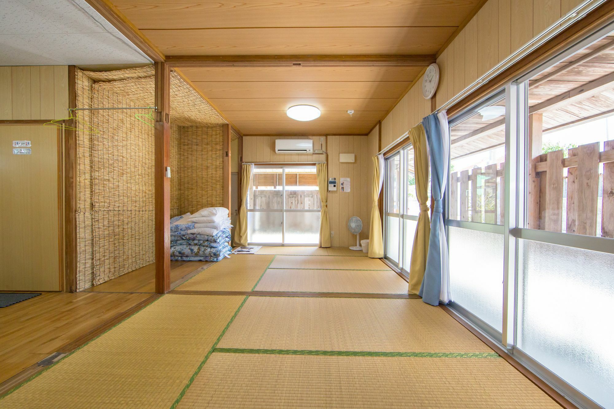 Kitakara Yuimaru Annex Hotel Nakijin Buitenkant foto